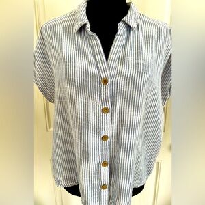 Beach Lounge Blue & White Vertical striped button down, L